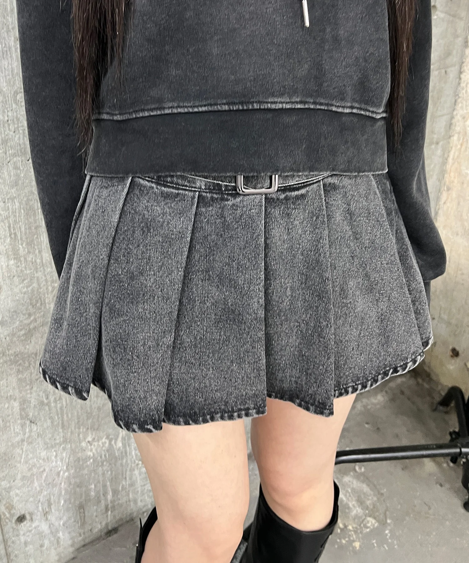アイレットベルトデニムプリーツミニスカパン