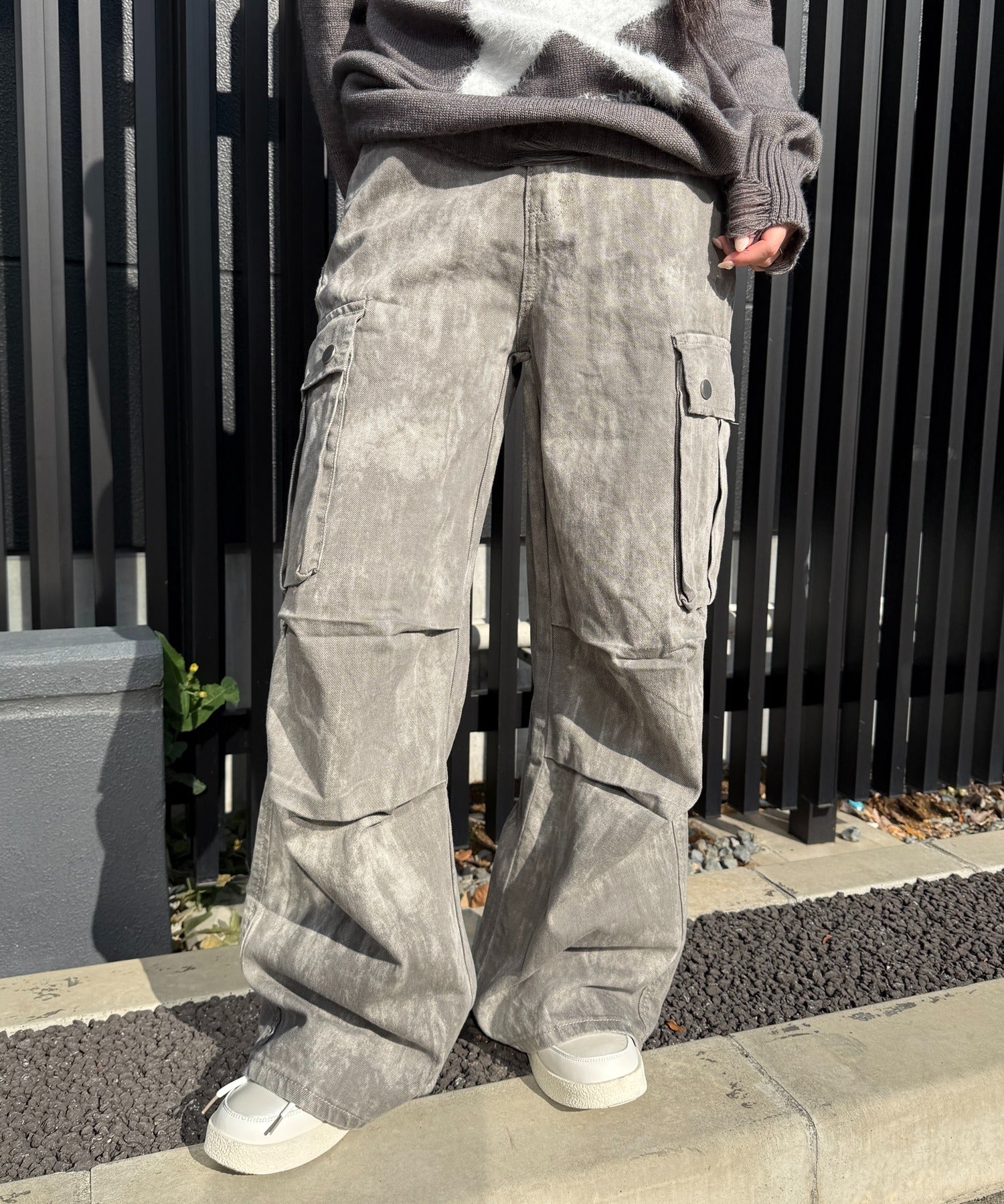 ブリーチカーゴパンツ