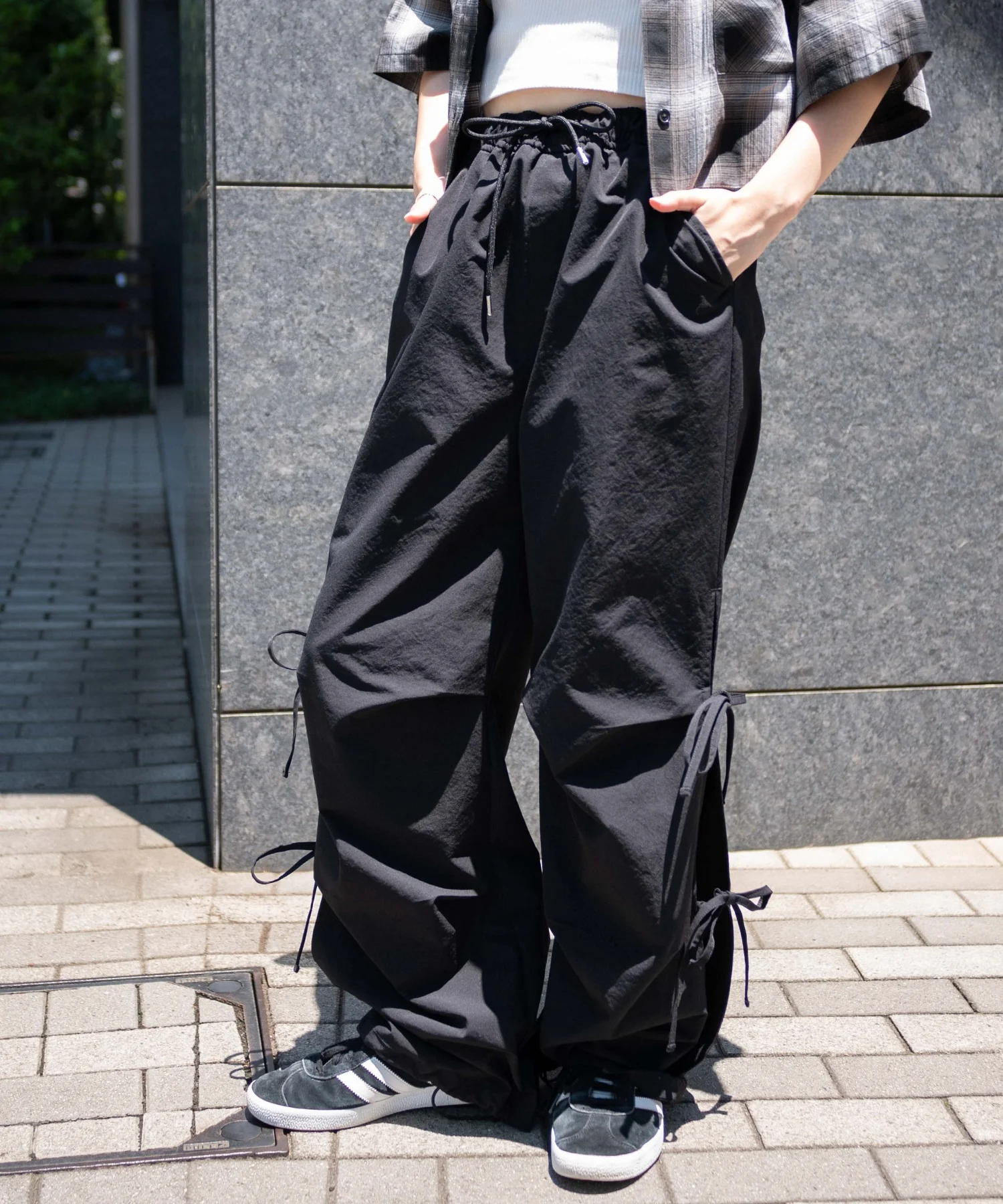 サイドリボンパラシュートパンツ