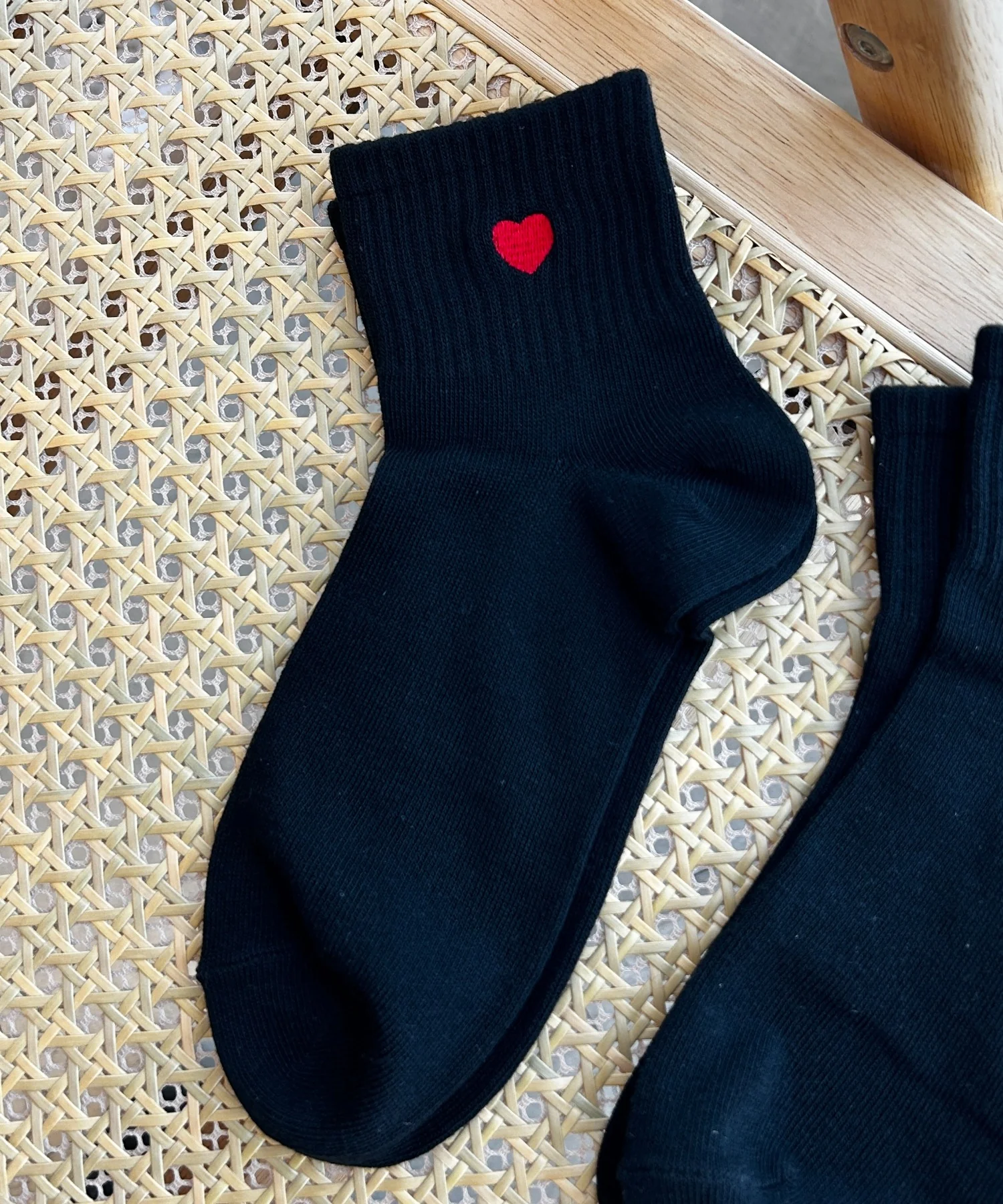 モチーフ刺繍アンクル底パイルソックス(23-25cm)