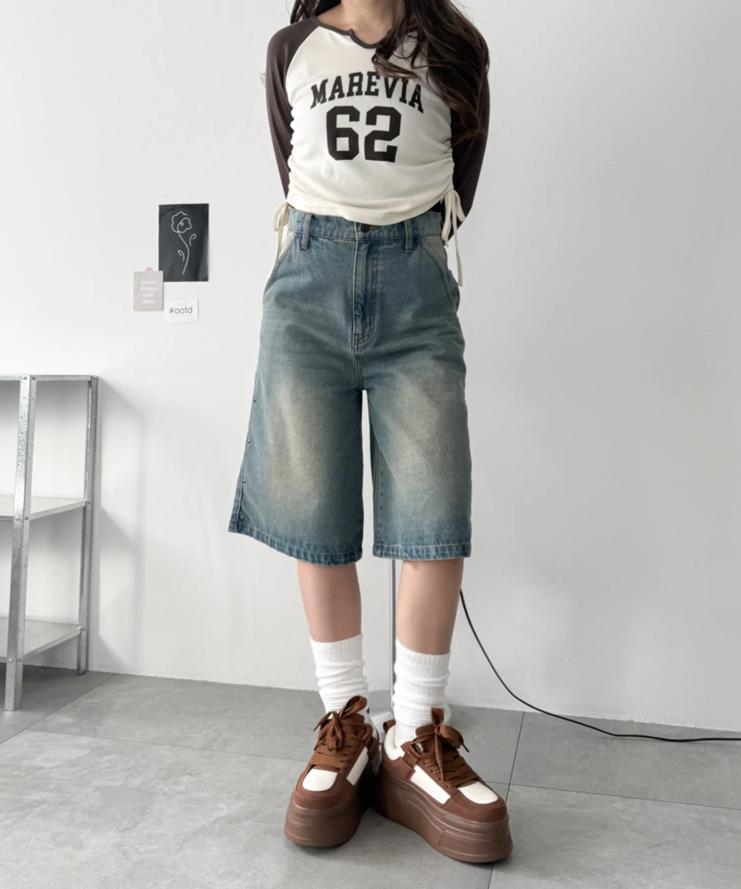 厚底ワイドシューレーススニーカー - Image 4