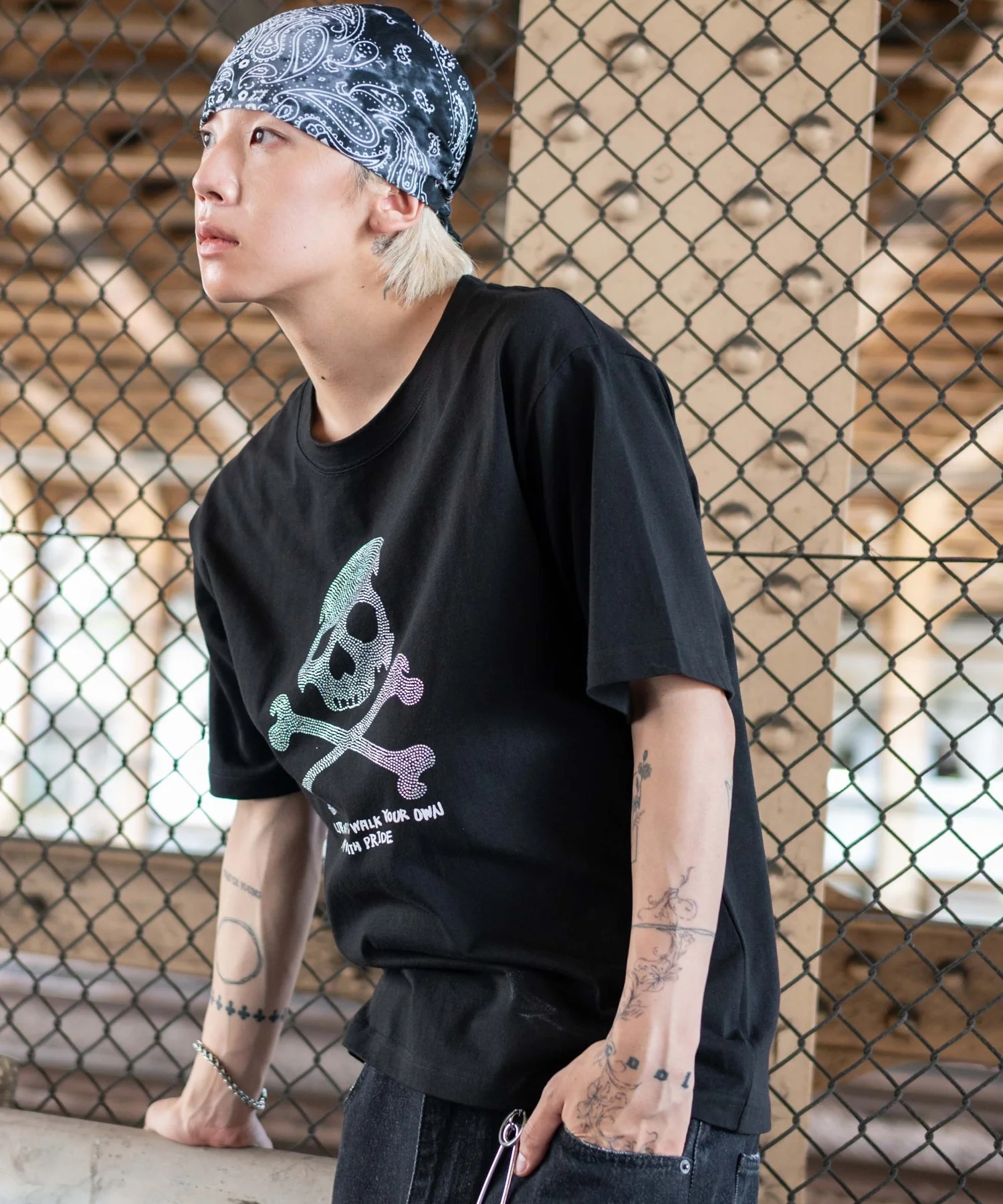 ラインストーンルーズネックT（SS） - Image 11